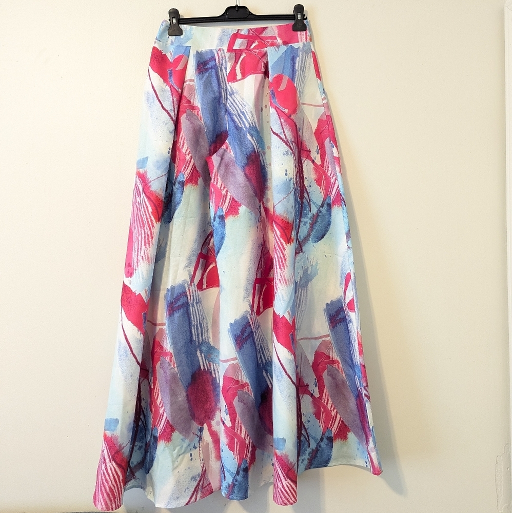 Statement Wide-Leg Pants - Abstract Print - Picture 2 of 6